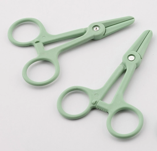 sterile plastic cord clamp